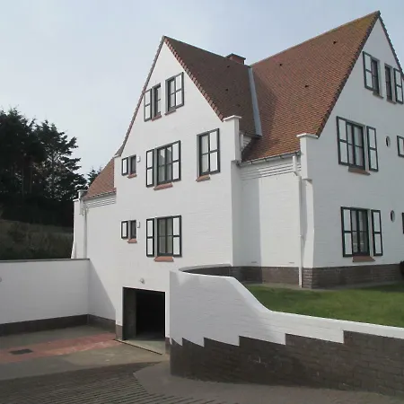 Maison Blanche Apartment *