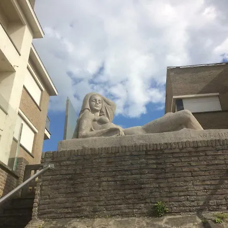 Maison Blanche 데한